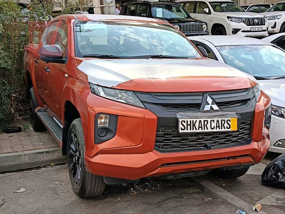 میتسوبیشی L200